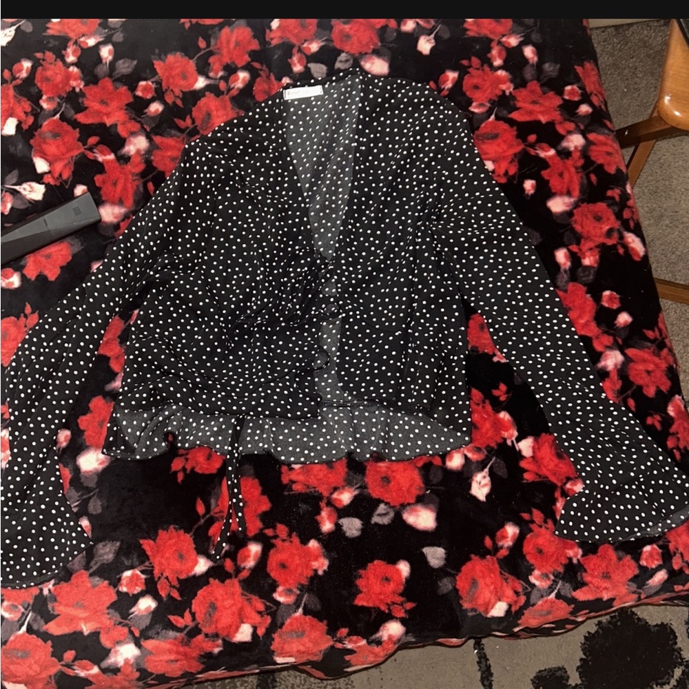 Long sleeve fancy crop